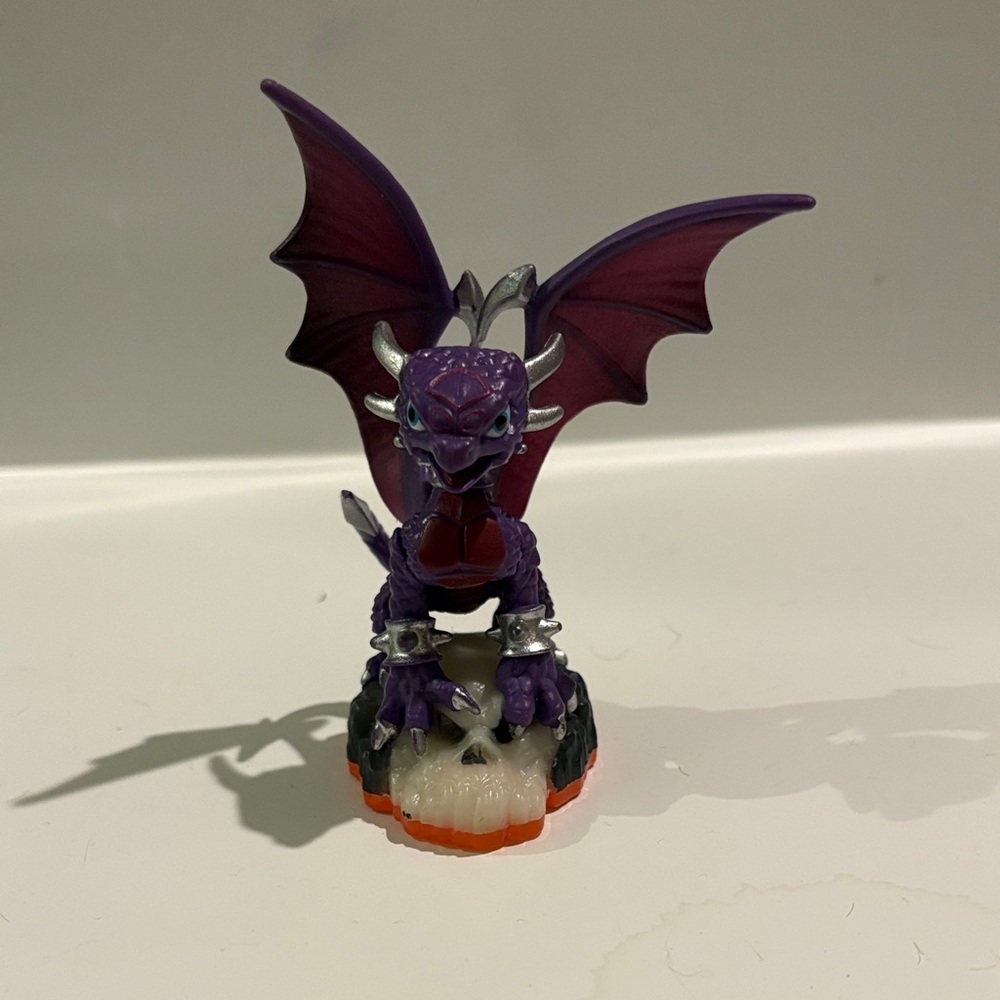 Cynder Skylanders Giants